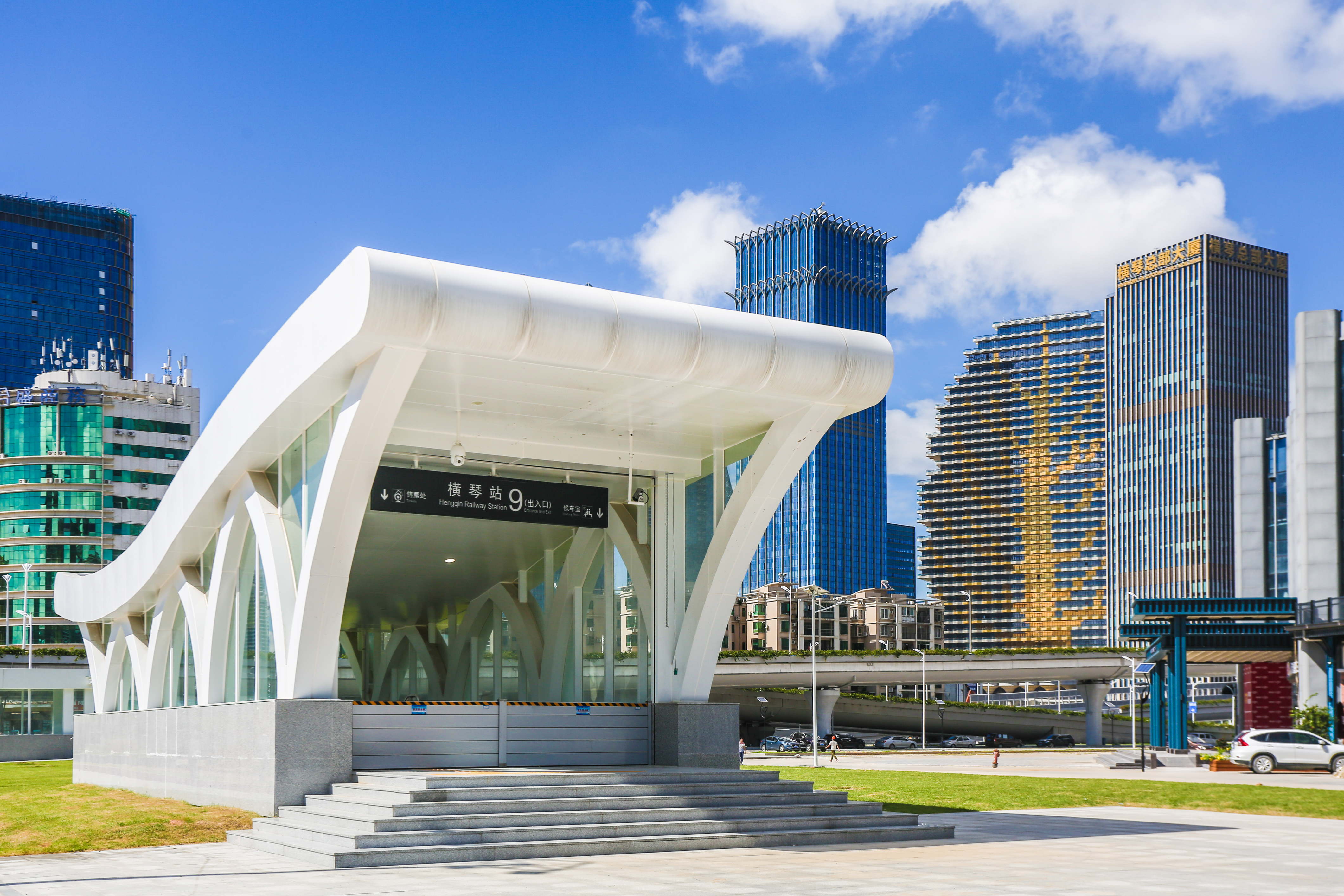 ���ٿڰ�����վ 