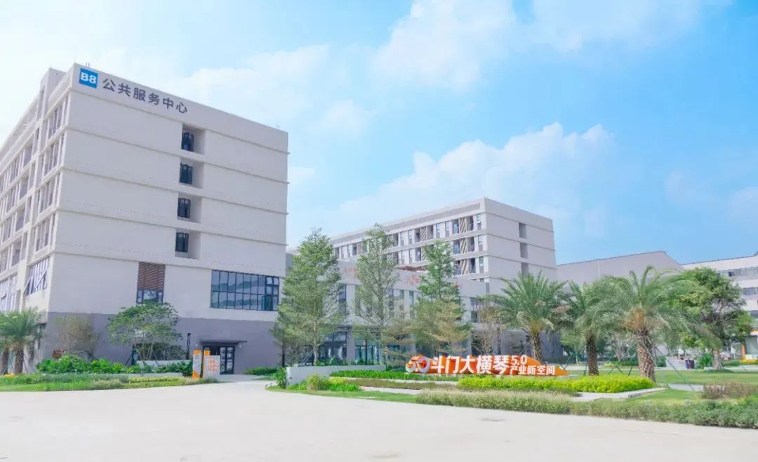 1707186857947733.jpg 3.jpg